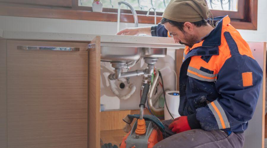 Professional sink repair in Ventura, CA